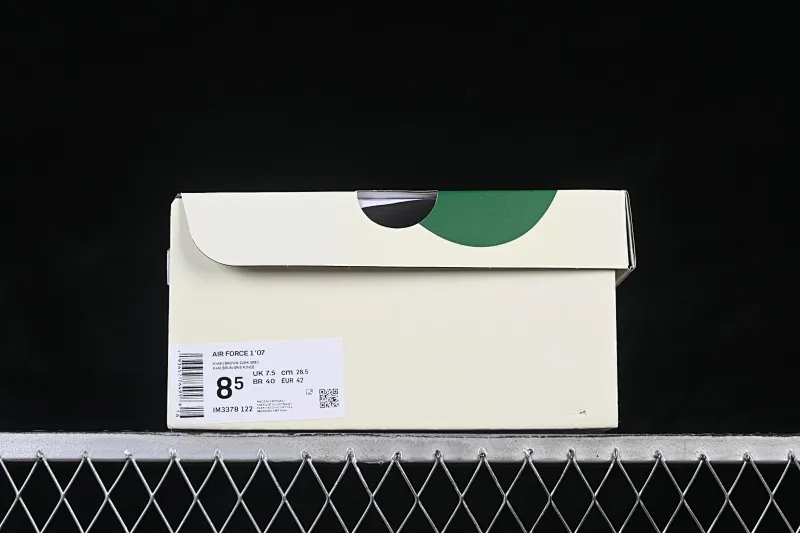 All categories Nk Air Force 1 Air Force series Nk Air Force 1 Low Air Force low-top Nike Air Force 1'07 Low White, red and black color splicing Air Force 1 low-top casual sneakers IM3378-122